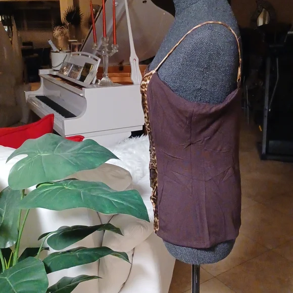 Cache Tank - Picture 2 of 5